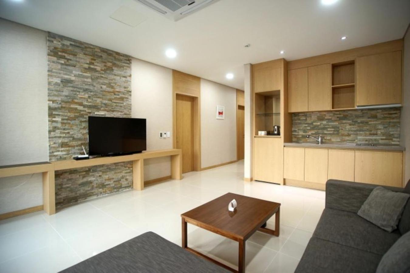Hotel Thesoom Forest Yongin Exterior photo
