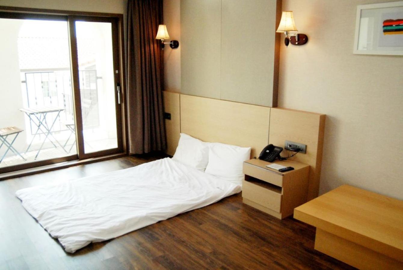 Hotel Thesoom Forest Yongin Exterior photo