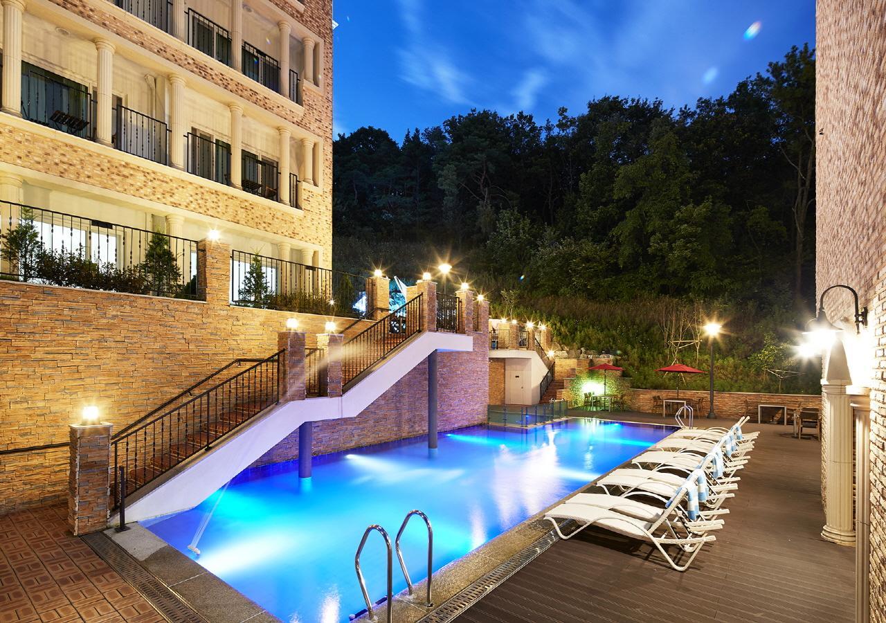 Hotel Thesoom Forest Yongin Exterior photo